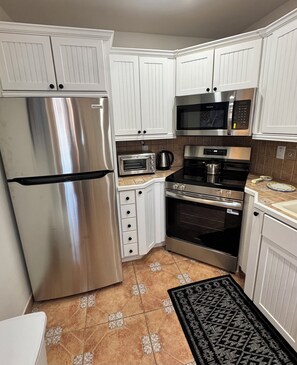 Microwave, oven, stovetop, dishwasher