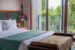 Suite, River View | In-room safe, iron/ironing board, free WiFi - Leafy Riverbank (Tabanan)