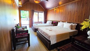 Junior Bungalow, Pool View | Desk, soundproofing, free WiFi, bed sheets - Tam Coc Holiday Retreat (Hoa Lu)