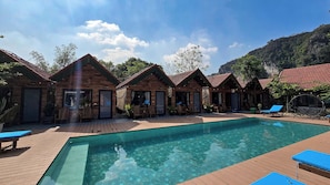 45-inch TV with cable channels