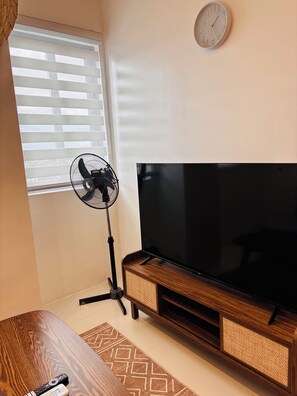 Room, 1 Bedroom, Balcony | Room amenity