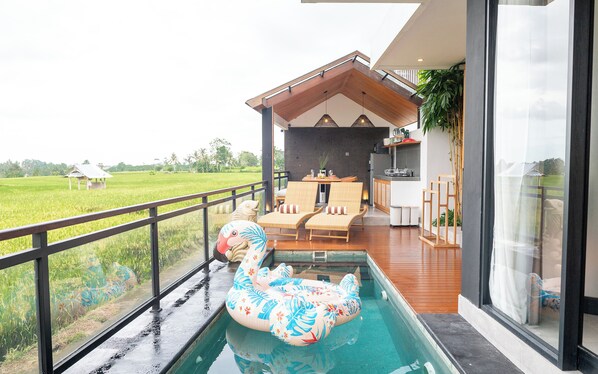 Outdoor pool - Kairos Villa Ubud by Omkara Experience (Ubud)