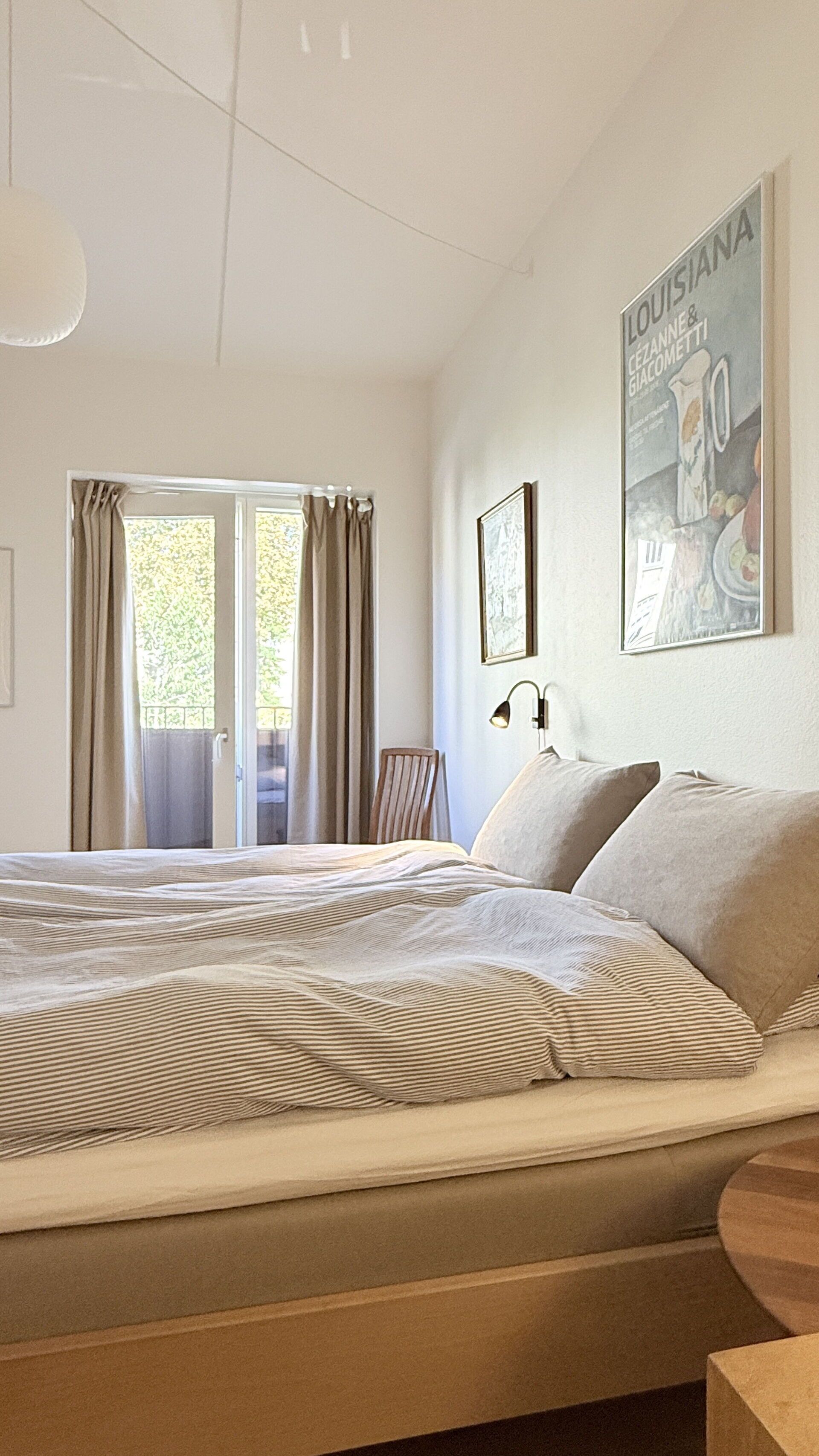 2 bedrooms, iron/ironing board, travel crib, free WiFi