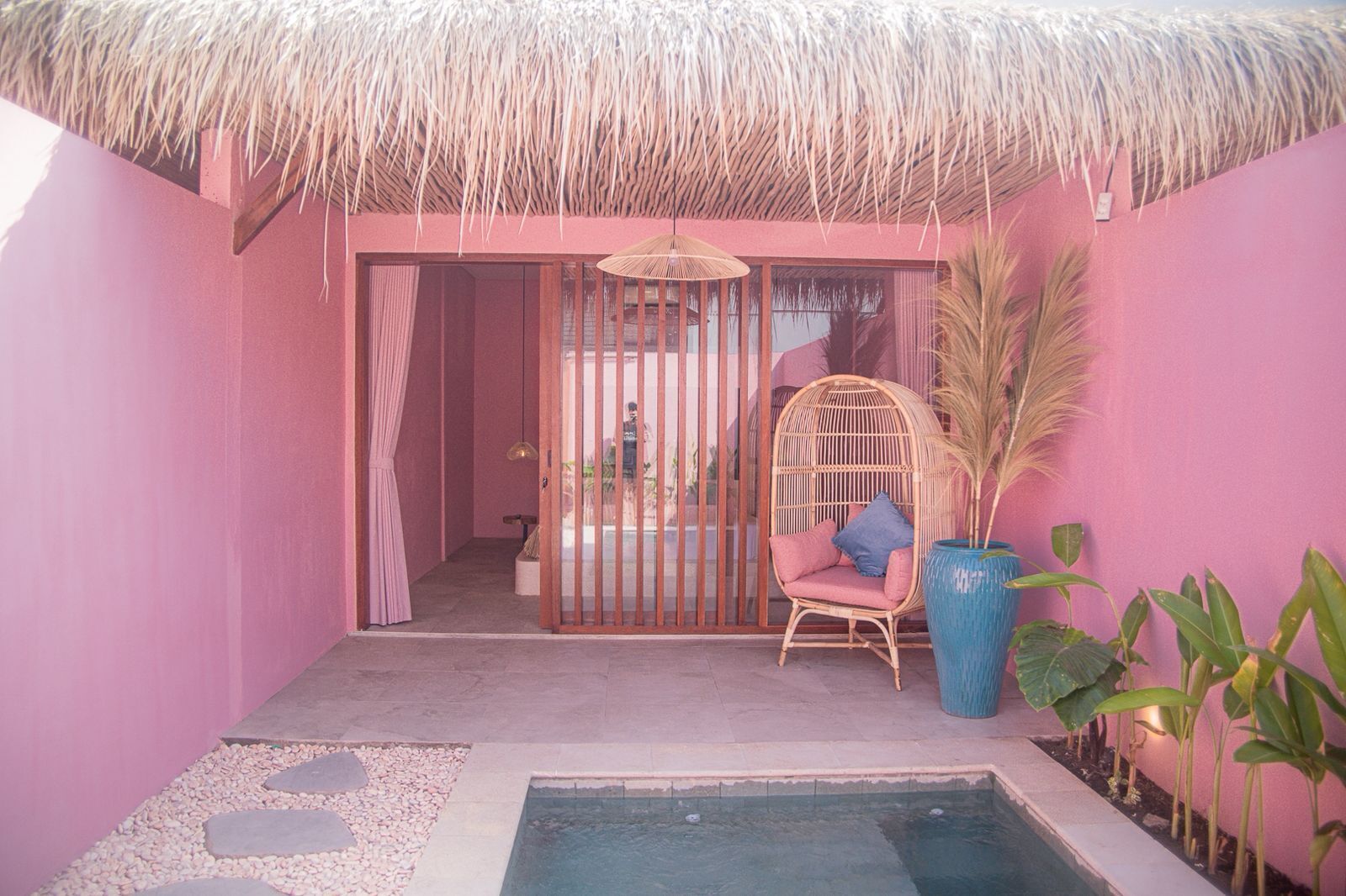 숙박 시설 정면