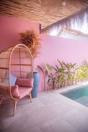 Indoor pool - Hyde Boutique Hotel (Kuta)