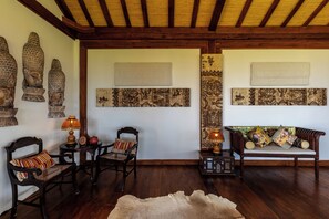 Villa | Living room