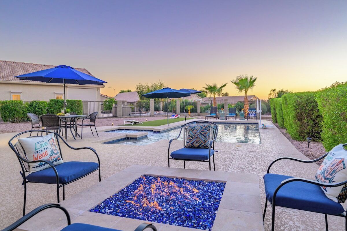 Lämmitetty uima-allas