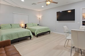 1 bedroom, iron/ironing board, WiFi, bed sheets