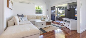 Summer Breeze Lake House