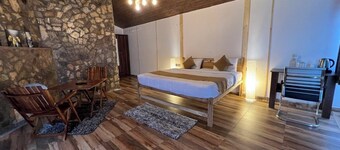 Pet-Friendly Cottages/Rooms in Almora