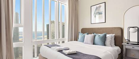 2 Schlafzimmer, Schreibtisch, Bügeleisen/Bügelbrett, WLAN