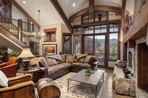 TV, fireplace, offices