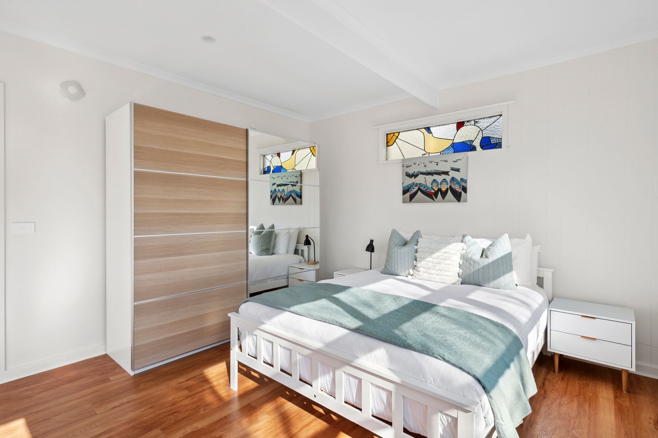 3 bedrooms, desk, iron/ironing board, WiFi