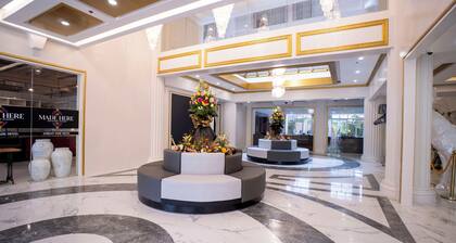 Chateau de Maisons Suites