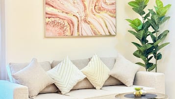 Executive Suite | Living area