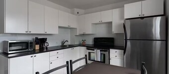 A One Bedroom Unit located near HSC