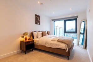 1 bedroom, in-room safe, iron/ironing board, free WiFi