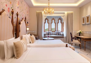 Luxury Room, 1 Single Bed (Museum View)