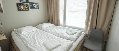 1 chambre, fer et planche Ă repasser, Wi-Fi, literie fournie