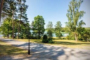 Uklassifisert bilde, 2 av 28, knapp