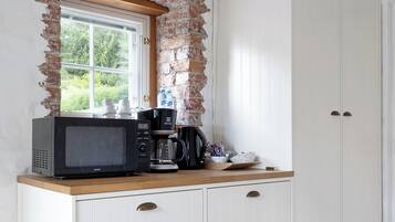 Suite, Sea View | Free WiFi