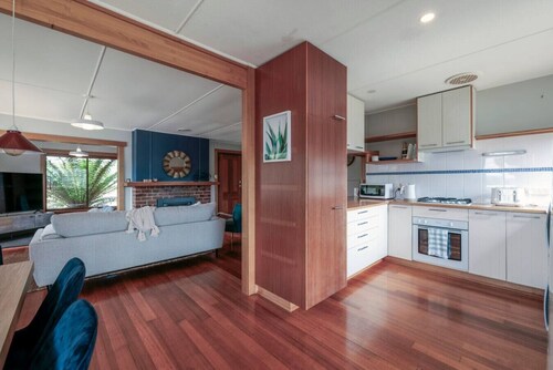 The Happy Shack Hawley Beach