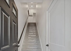 Interior - Luxury Mountain Townhome Steps to Government Camp, Ski Bowl, Pool & Hot Tub (Government Camp)