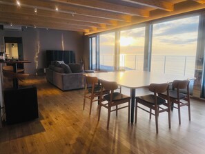 Villa, Balcony, Beach View | Living area | Smart TV - Yunagi  (Ishikari)