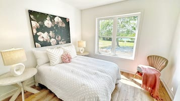 3 Schlafzimmer, BĂŒgeleisen/BĂŒgelbrett, WLAN, BettwĂ€sche