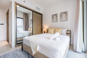 1 bedroom, in-room safe, iron/ironing board, free WiFi