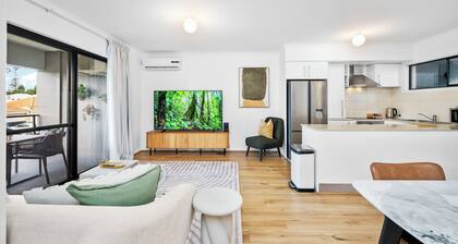 Stylish 2BR With Wi-fi 100 Mbps TV big 75 Inch