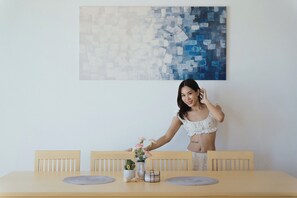 Villa, 2 Bedrooms, Accessible, Smoking | Dining room