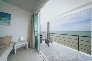 Villa, 2 Bedrooms, Accessible, Smoking | Balcony