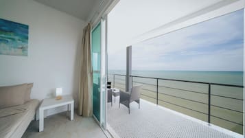 Villa, 2 Bedrooms, Accessible, Smoking | Balcony