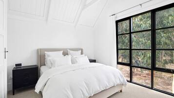 7 chambres, fer et planche Ă repasser, accĂšs Internet, draps fournis