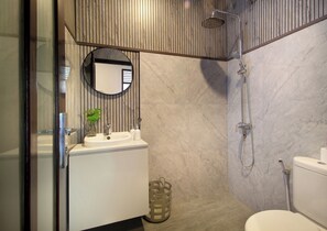 Villa, 2 Bedrooms | Bathroom | Shower, hair dryer, towels, soap