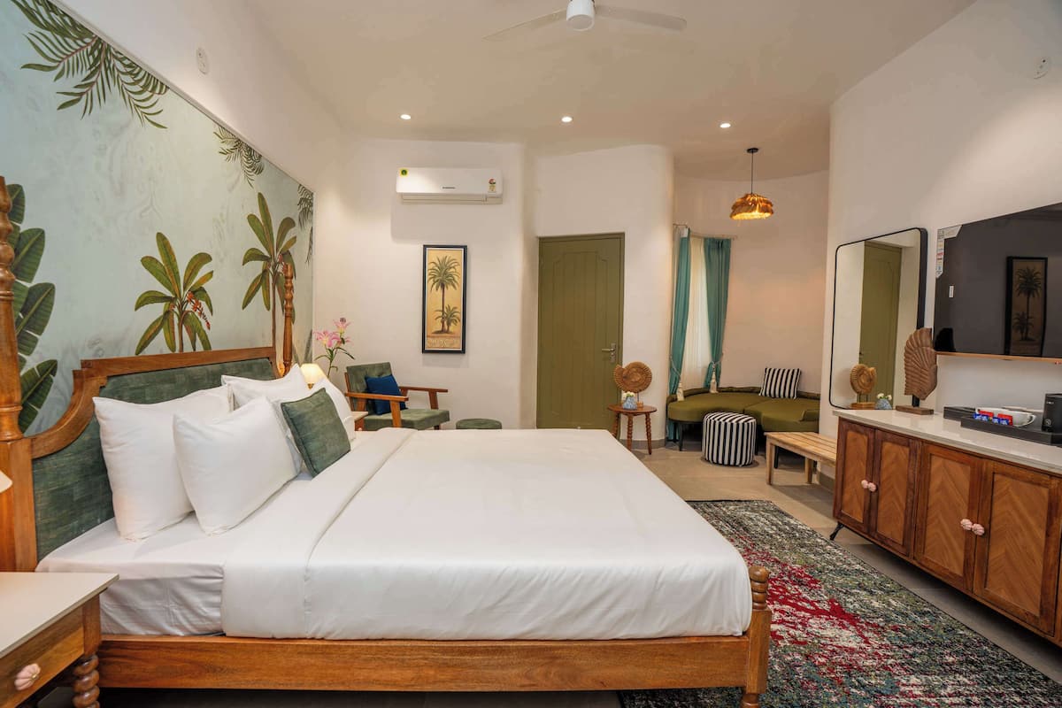 Luksushuone, näköala puutarhaan | Työpöytä, ilmainen Wi-Fi