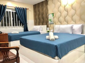 Standard Triple Room | Desk, free WiFi - SG Cozy House - Self Check - In (Ben Thanh)