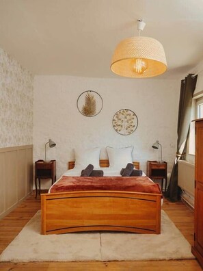 2 dormitorios, tabla de planchar con plancha, wifi y ropa de cama