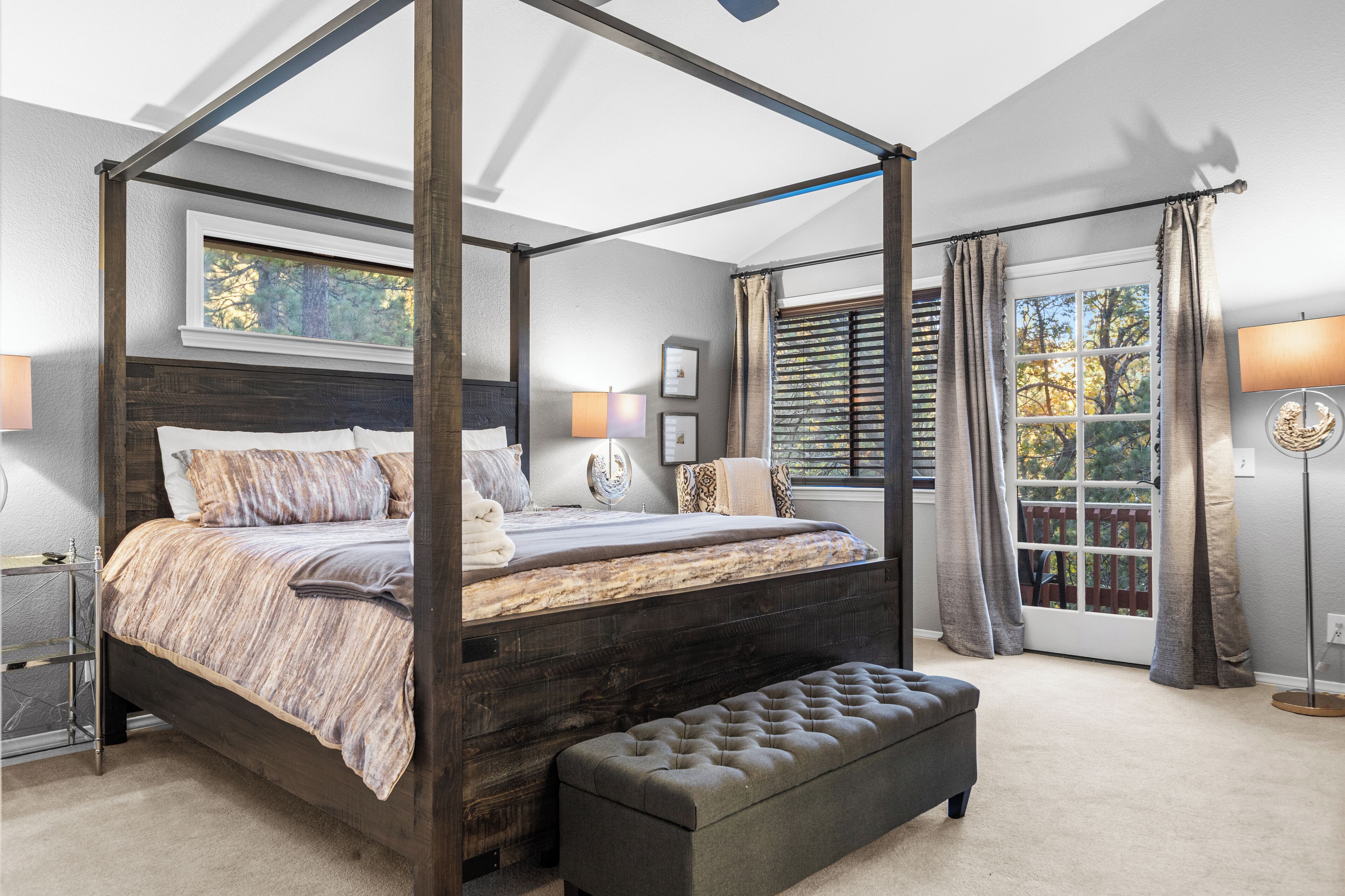 5 chambres, fer et planche à repasser, lit parapluie, Wi-Fi gratuit