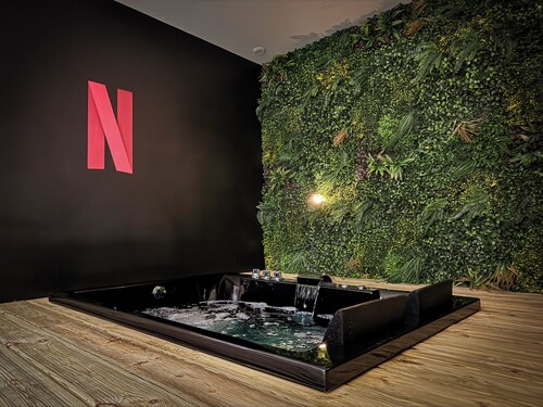 Unusual night: Sauna & private Spa • Lovescape