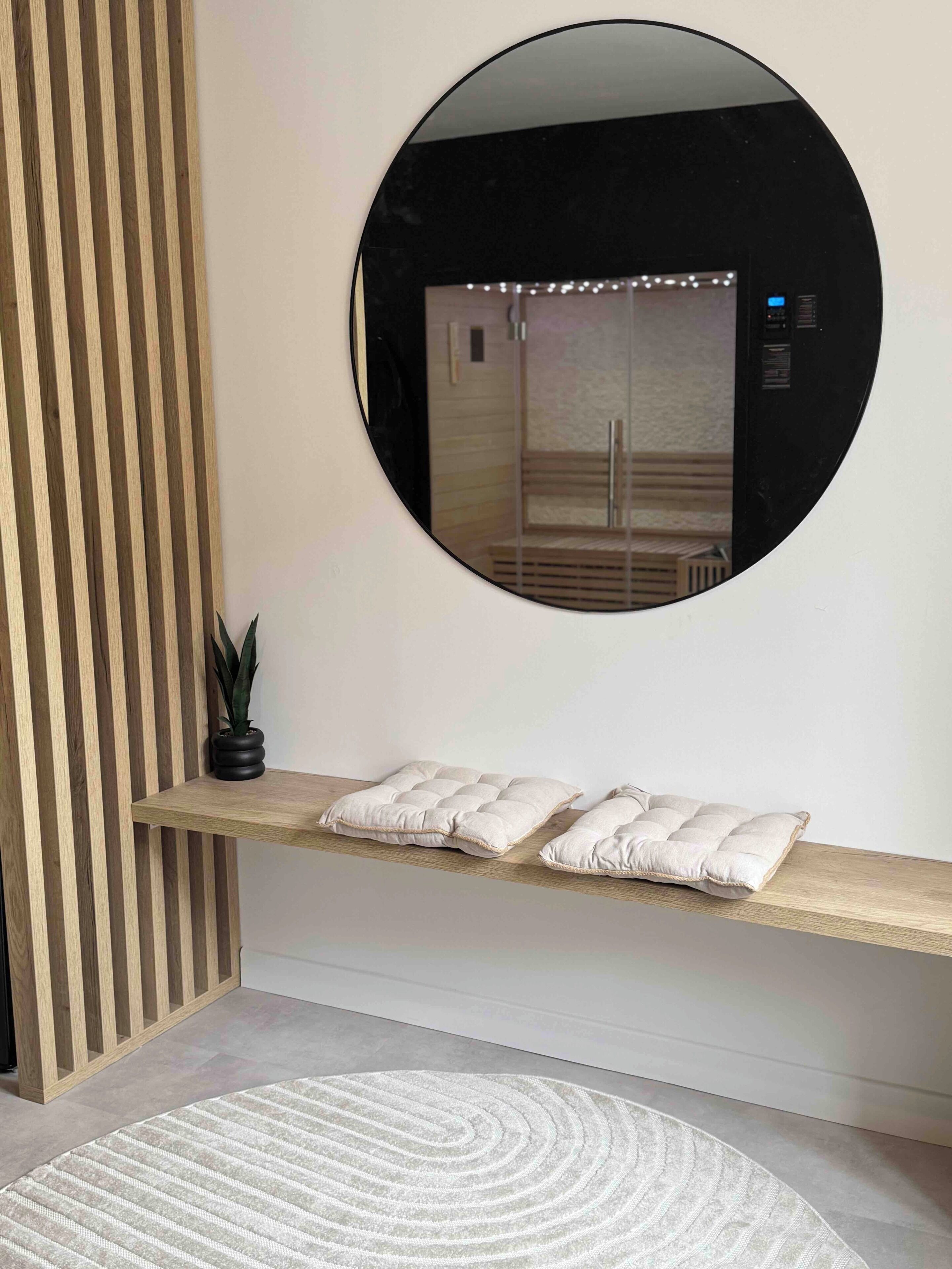 Secador de pelo, toallas, jabón, shampoo