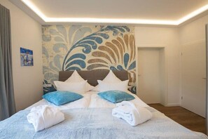 3 bedrooms, free WiFi, bed sheets