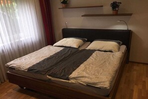 1 Schlafzimmer, Bügeleisen/Bügelbrett, Internetzugang, Bettwäsche