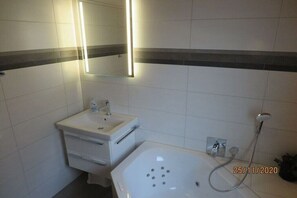 Shower - Holiday home in Rieden with swimming pool (Rieden)