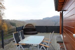 Outdoor dining - Holiday home in Rieden with swimming pool (Rieden)