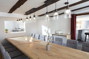 Dining - Holiday home in Bullay with sauna (Bullay)