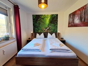 Unclassified image, 2 of 25, button