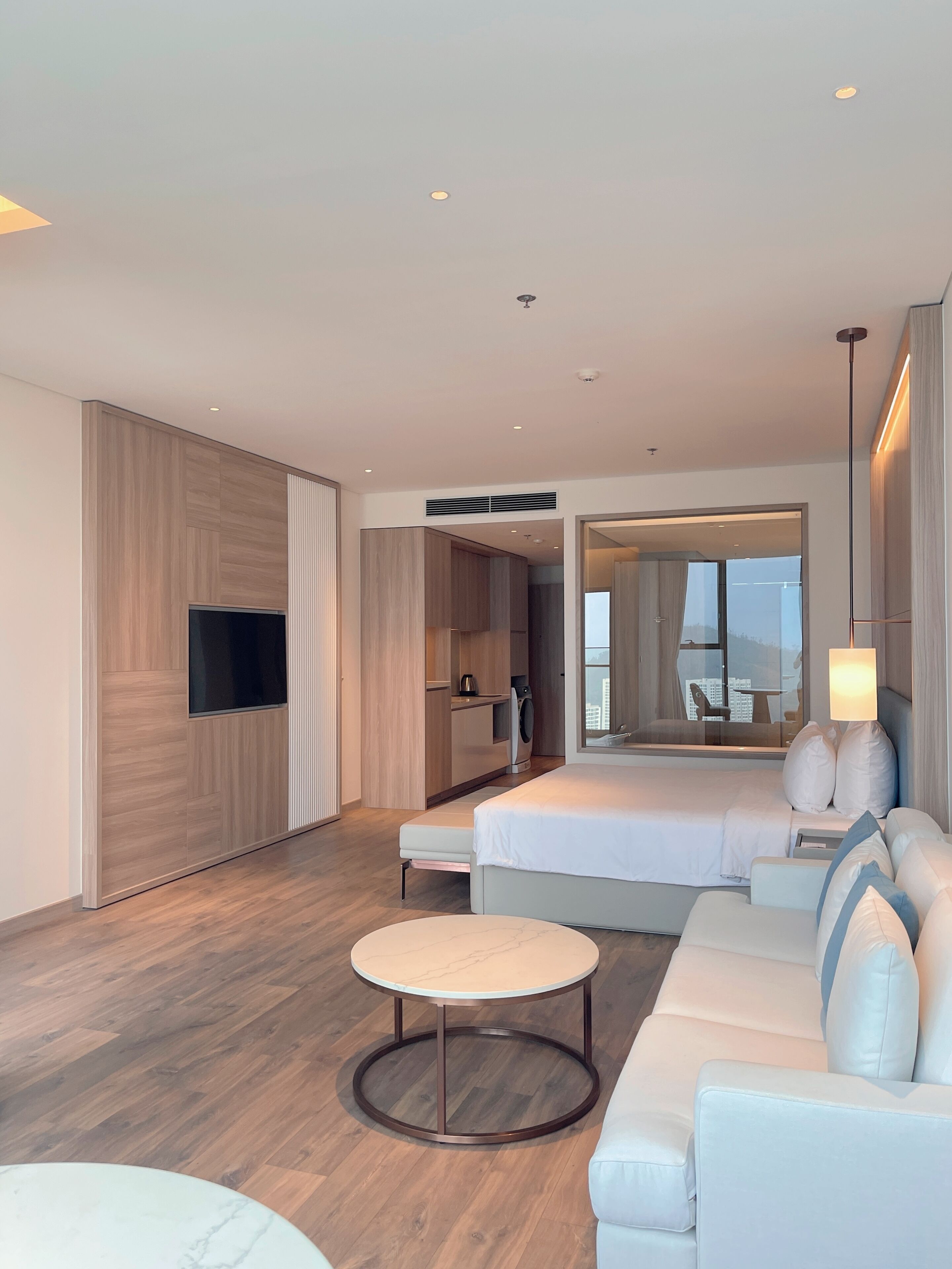 Appartement Deluxe, balcon, vue sur la ville | Système d’insonorisation, fer et planche à repasser