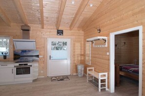 Køleskab, ovn, kogeplade, opvaskemaskine